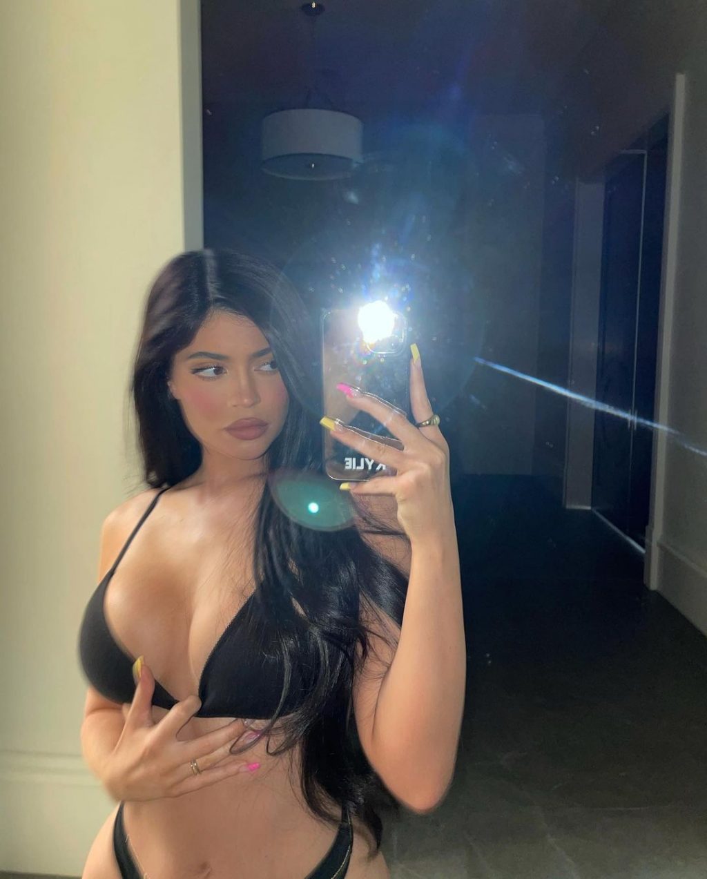 Kylie Jenner Sexy Collection – Part 2 (121 Photos) [Updated]