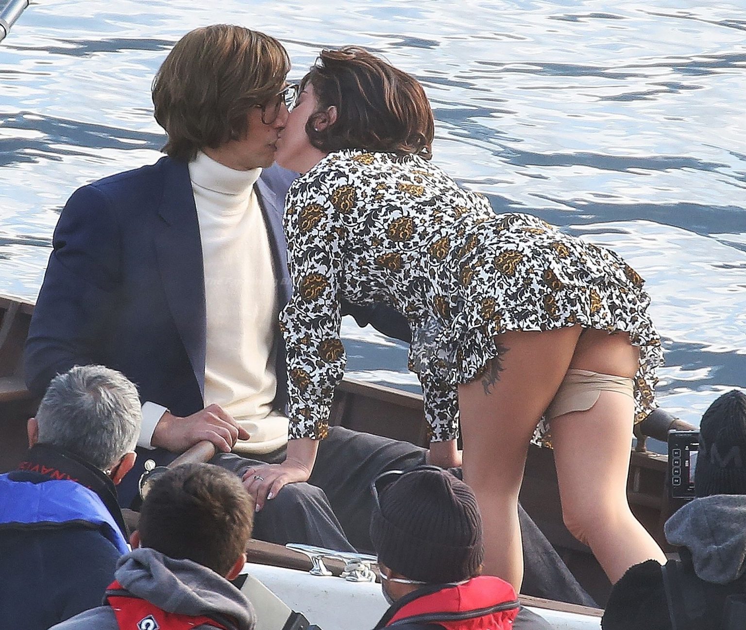 Lady Gaga And Adam Driver Are Seen Kissing On A Boat At Lake Como 39 Photos Thefappening