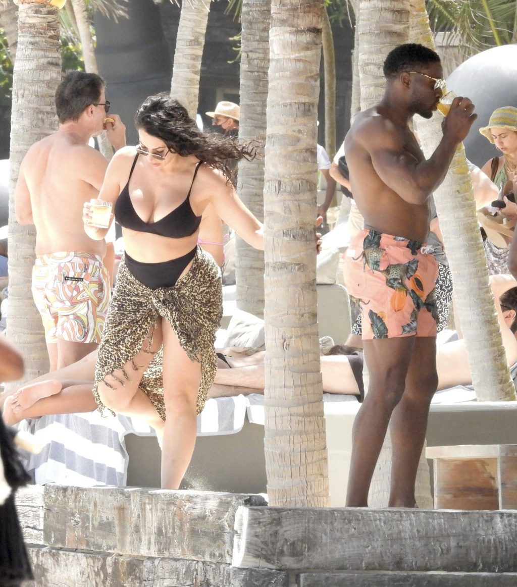 Lilit Avagyan Shows Off Her Curves as She Hits the Beach in Mexico with Reggie Bush (32 Photos)