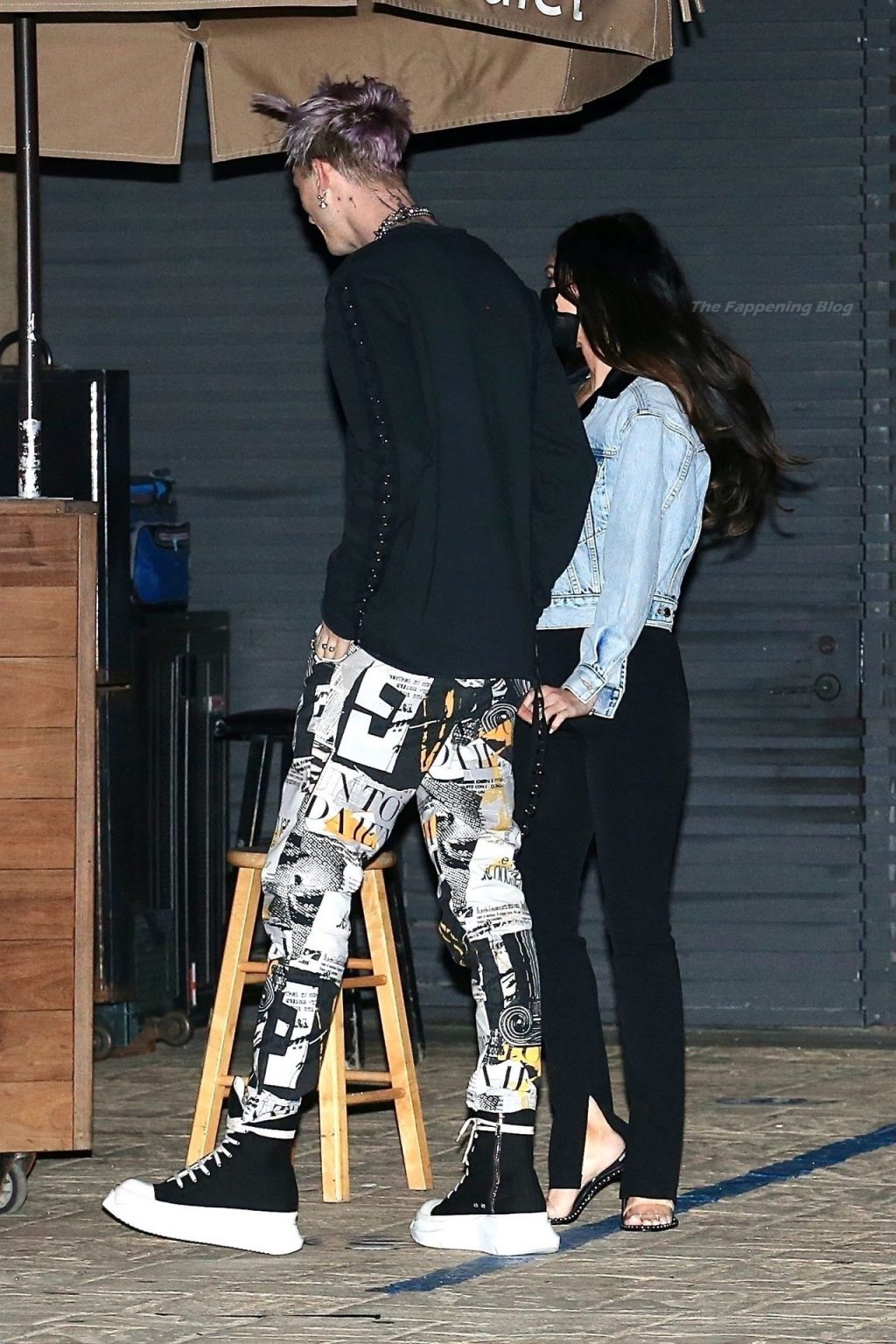 Megan Fox &amp; Matching Gun Kelly Arrive for a Dinner Date in Malibu (59 Photos)