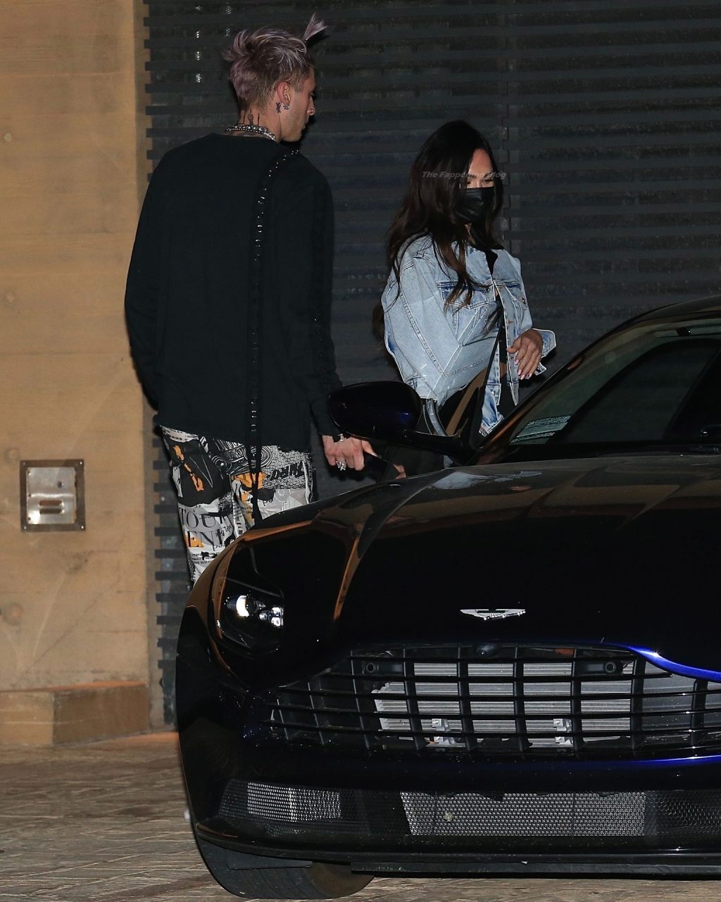 Megan Fox &amp; Matching Gun Kelly Arrive for a Dinner Date in Malibu (59 Photos)