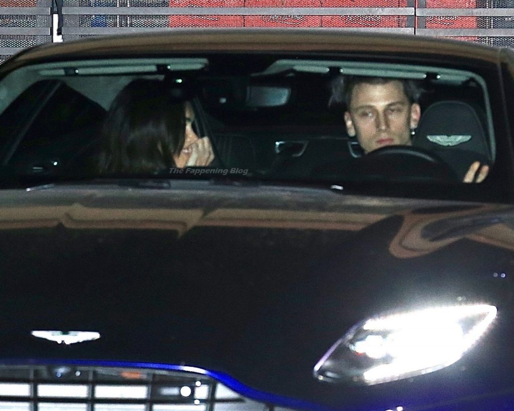 Megan Fox &amp; Matching Gun Kelly Arrive for a Dinner Date in Malibu (59 Photos)