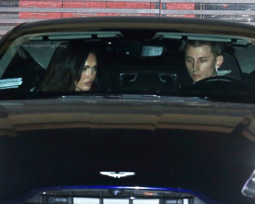 Megan Fox &amp; Matching Gun Kelly Arrive for a Dinner Date in Malibu (59 Photos)