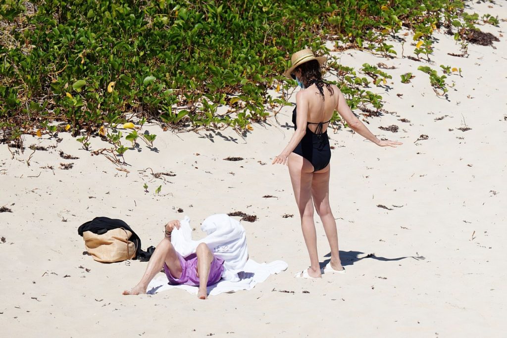 Paul McCartney &amp; Nancy Shevell Enjoy the Beach During Their Holiday in St. Barts (17 Photos)