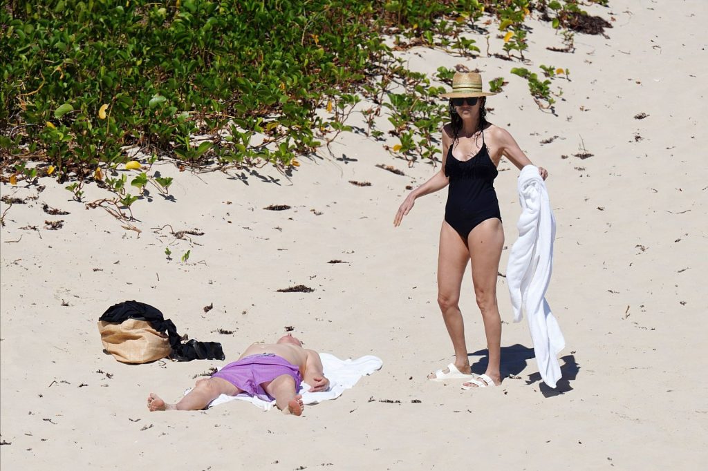 Paul McCartney &amp; Nancy Shevell Enjoy the Beach During Their Holiday in St. Barts (17 Photos)