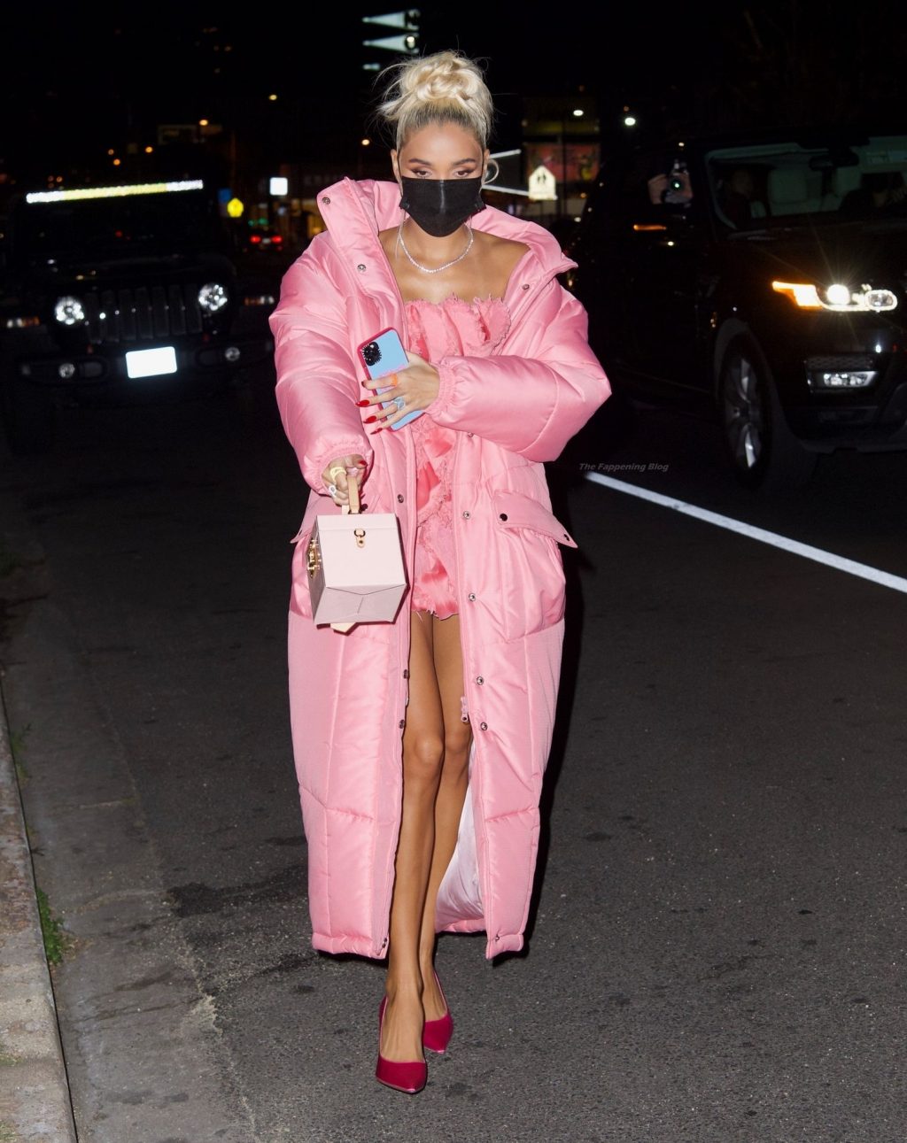 Pia Mia Stuns in All Pink for Dinner with Kylie Jenner at The Nice Guy (7 Photos)
