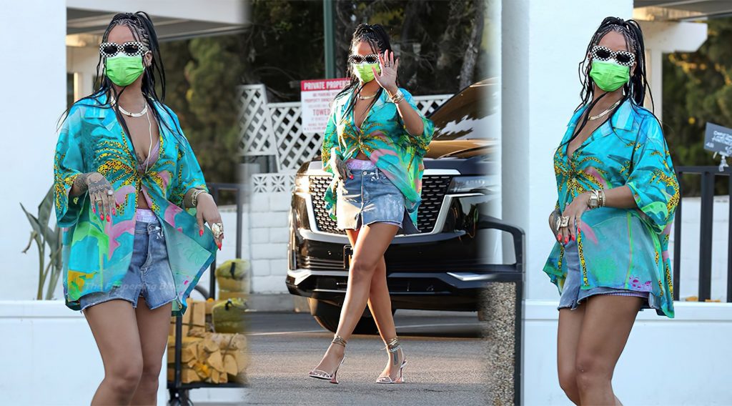 Rihanna Hot (2 Collage Photos)