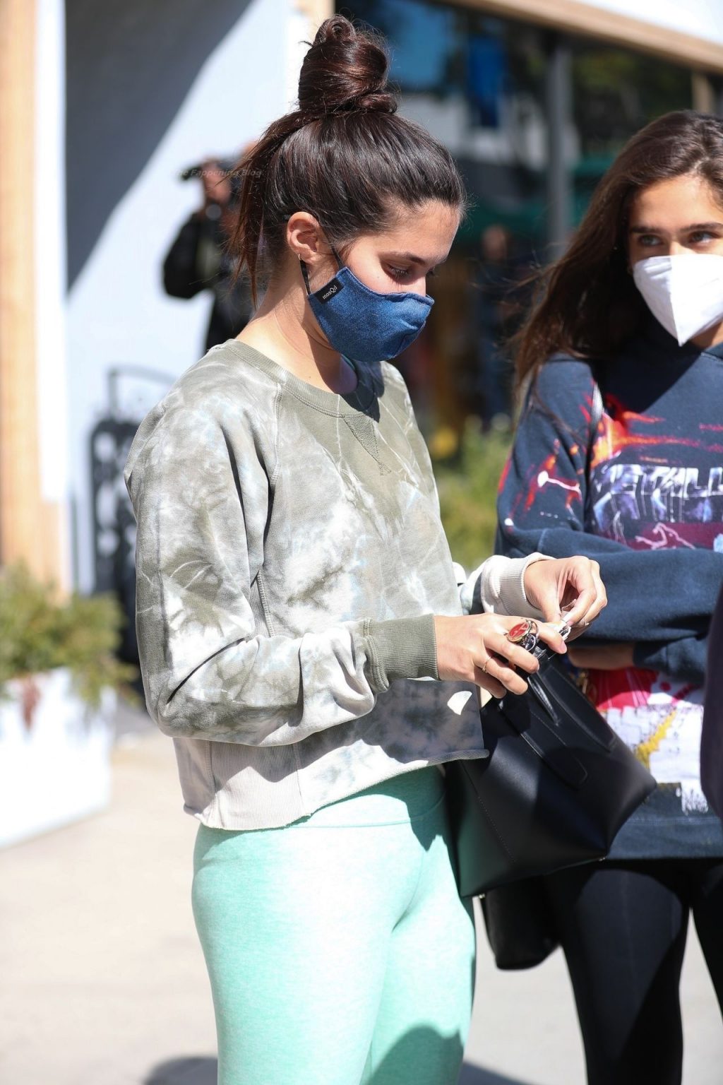 Sara Sampaio Stops by Urth Caffe with a Friend After Hitting the Gym (30 Photos)