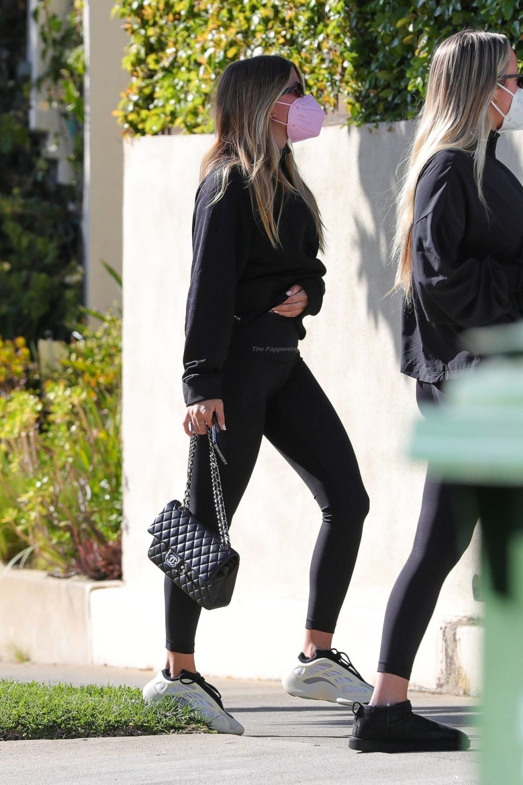 Sofia Richie Looks Great in All-Black (16 Photos)