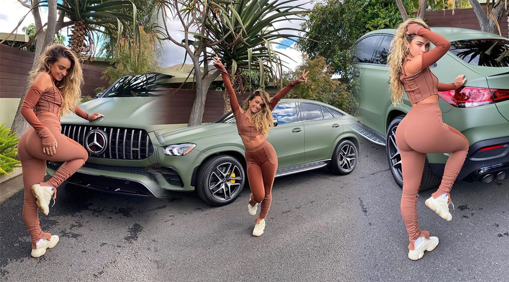Sommer Ray Looks Fit (10 Photos)