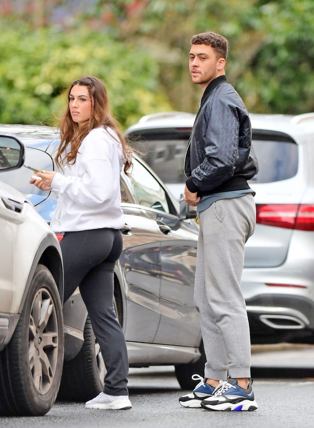 Sophia Peschisolido is Spotted Showing Off Her Pert Derrière in London (31 Photos)