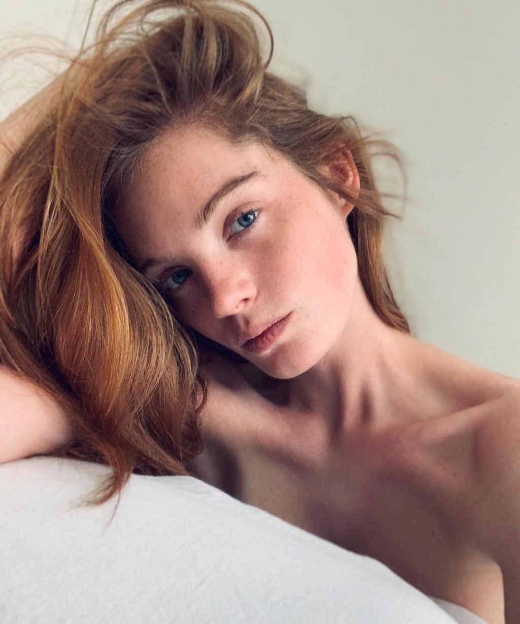 Alexina Graham Nude &amp; Sexy + LEAKED Blowjob Porn (148 Photos &amp; Videos)