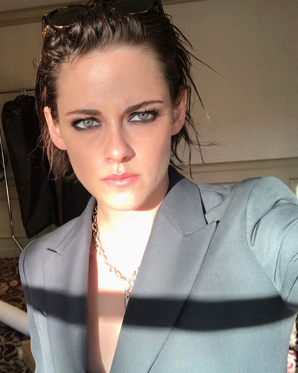 Kristen Stewart Nude LEAKED The Fappening &amp; Sexy – Part 1 (153 Photos &amp; Porn Video)