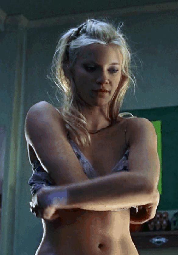 Amy Smart Nude and Sexy (95 Photos + Sex Scenes Compilation)