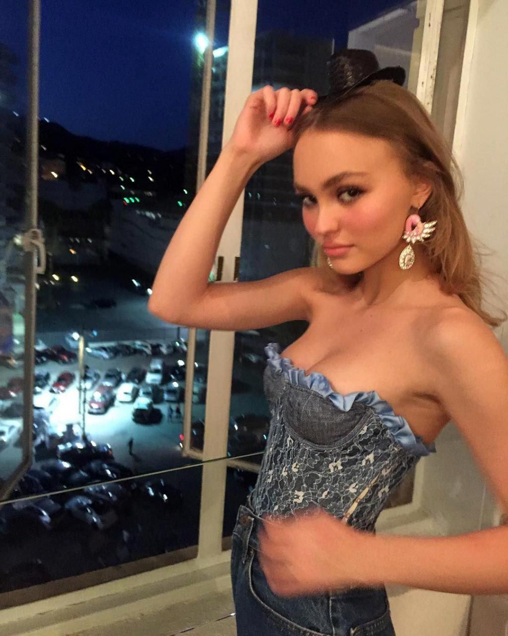 Lily-Rose Depp Nude, Sexy and Private LEAKED (162 Photos + Videos)
