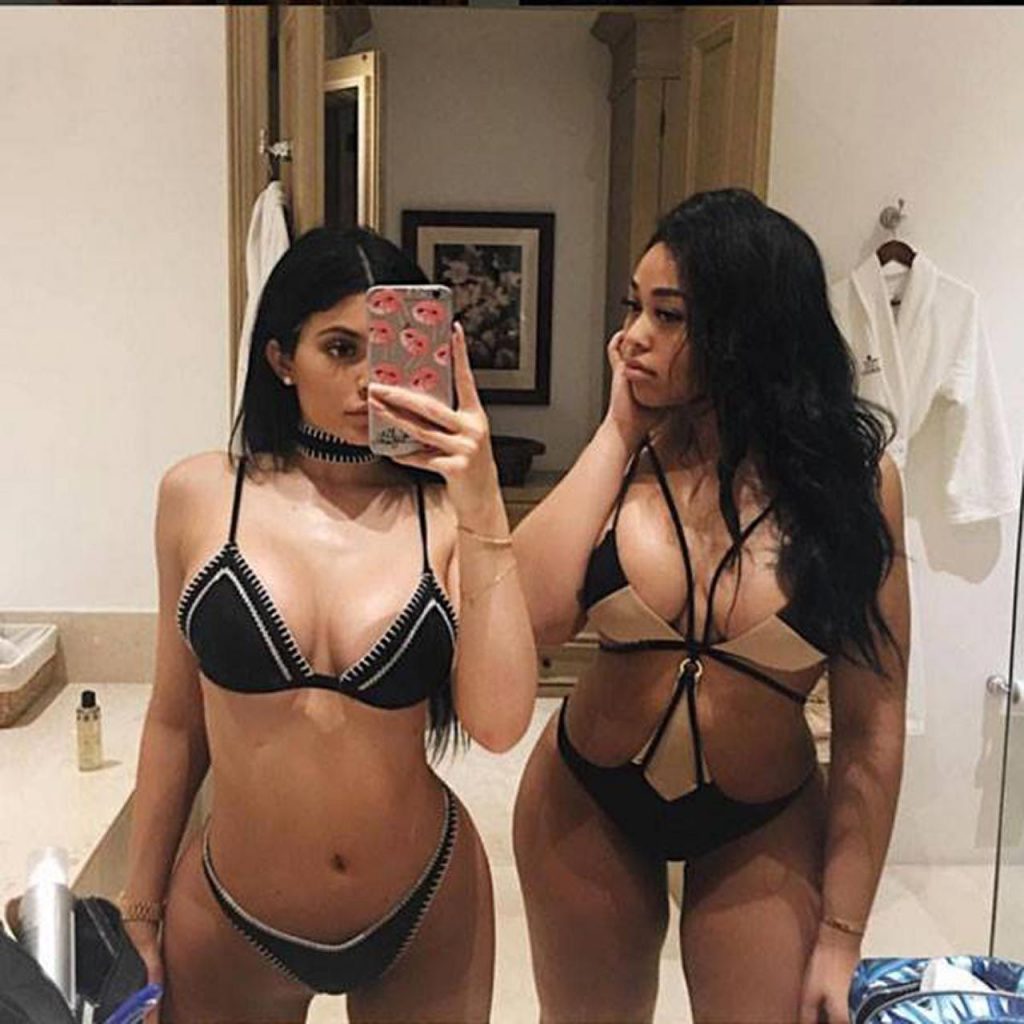 Jordyn Woods Nude &amp; Sexy (159 Photos + LEAKED Sex Tape)