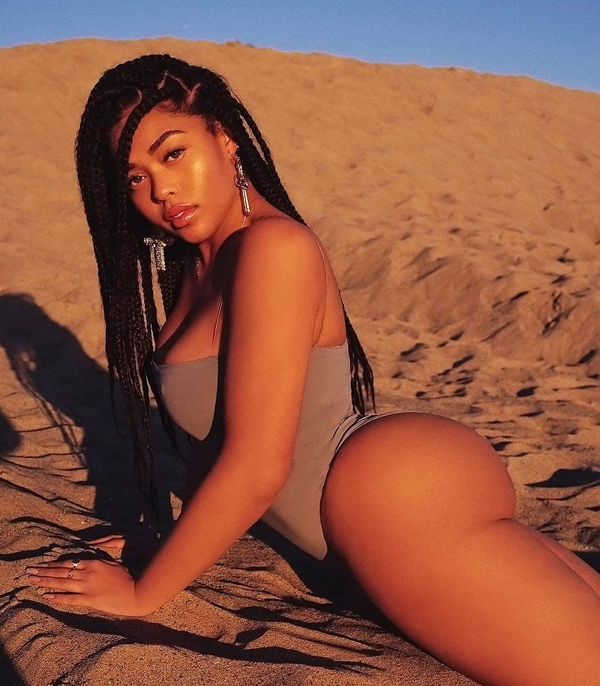 Jordyn Woods Nude &amp; Sexy (159 Photos + LEAKED Sex Tape)