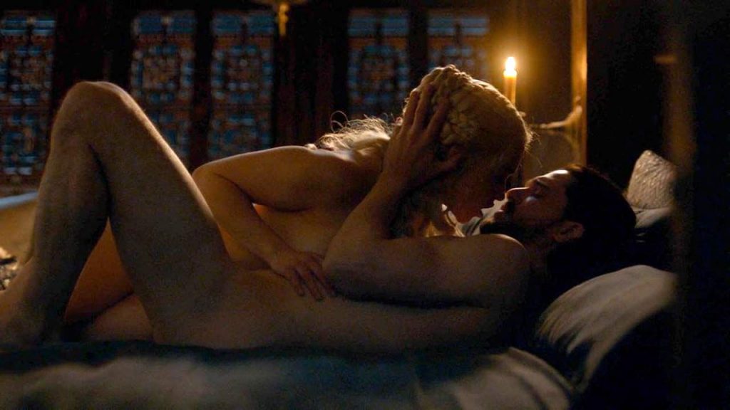 Emilia Clarke Nude &amp; Sexy – Part 1 (240 Photos, Possible Porn Video and Sex Scenes)