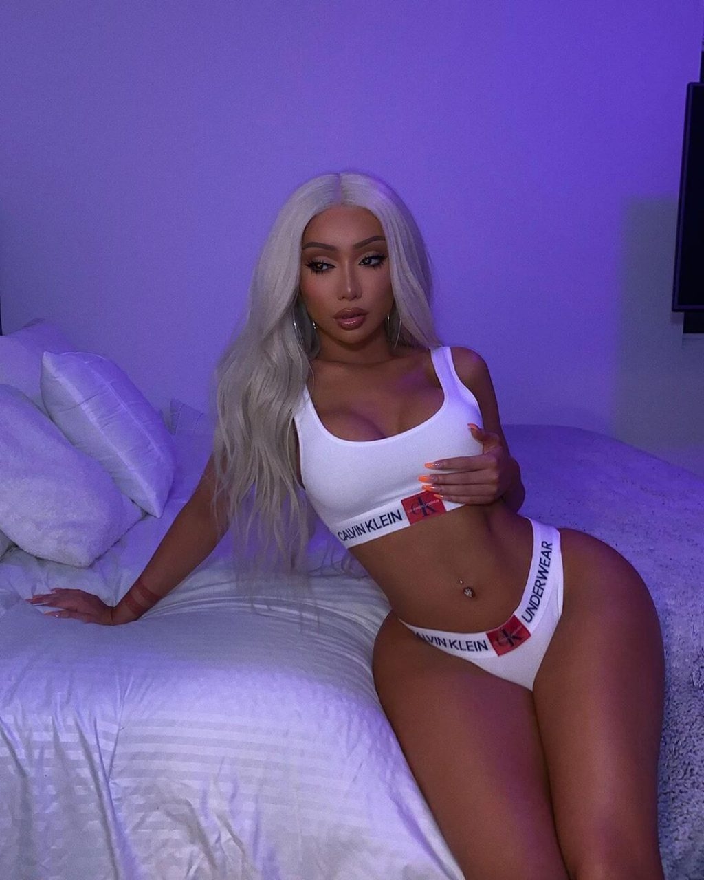 Nikita Dragun Nude &amp; Sexy (166 Photos + LEAKED Porn Video)