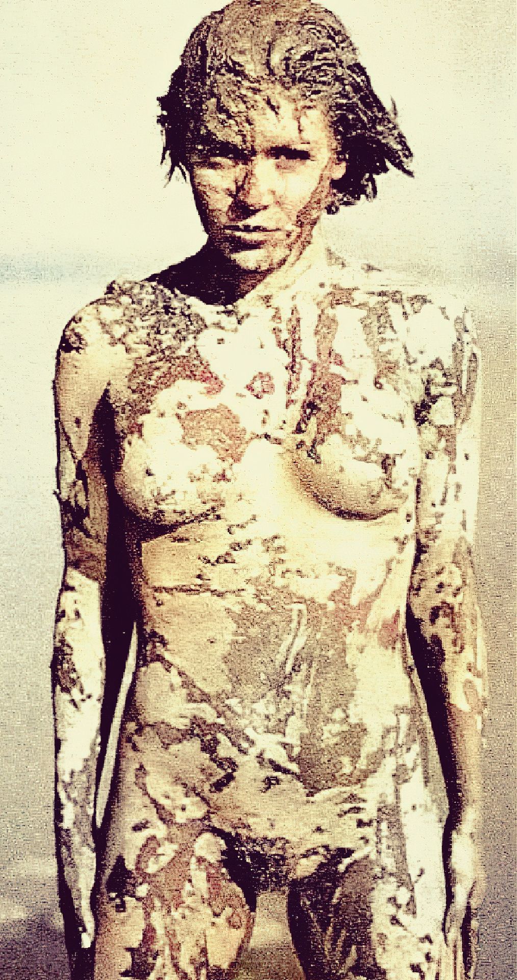 Alyssa Milano Nude at 20-Years-Old (20 Colorized &amp; Enhanced Photos)