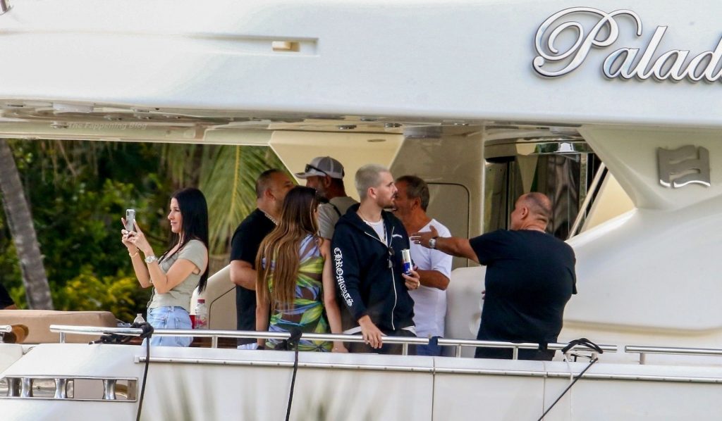 Amelia Gray Hamlin &amp; Scott Disick Enjoy Their Afternoon Aboard a Boat in Miami Beach (47 Photos)