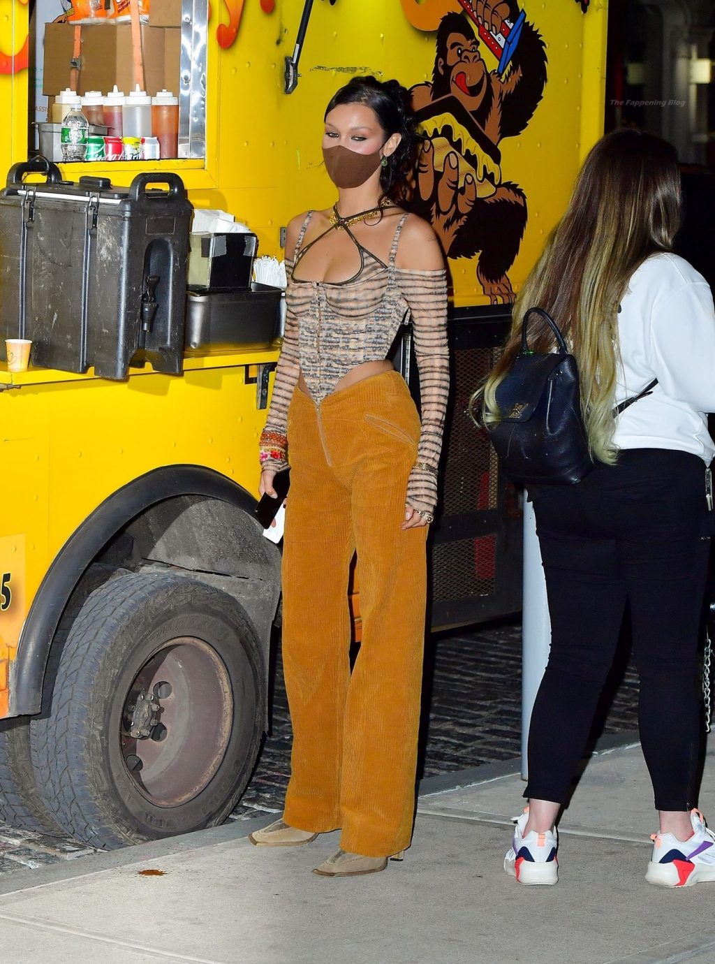 Bella Hadid Grabs a Bite at a Food Truck for Gigi’s Birthday Party in NYC (30 Photos)