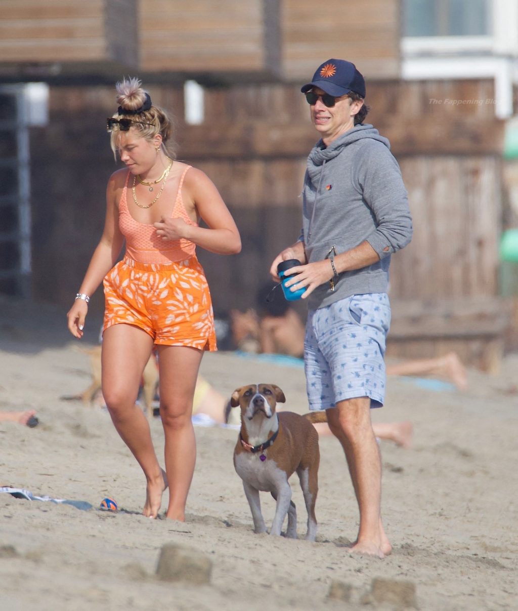 Zach Braff &amp; Florence Pugh Hit the Beach in Malibu (53 Photos)