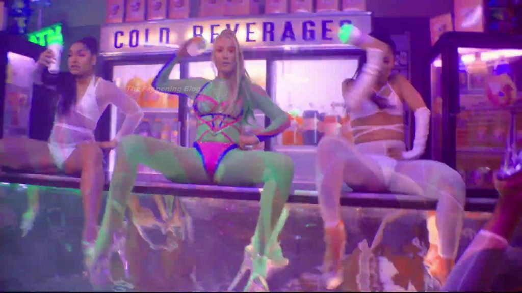 Iggy Azalea Sexy – Sip It (19 Pics + Music Video)