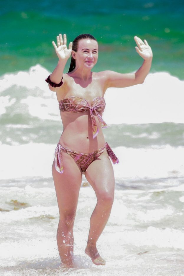 Julianne Hough Hits The Beach In A Bikini In Tulum 101 Photos Thefappening