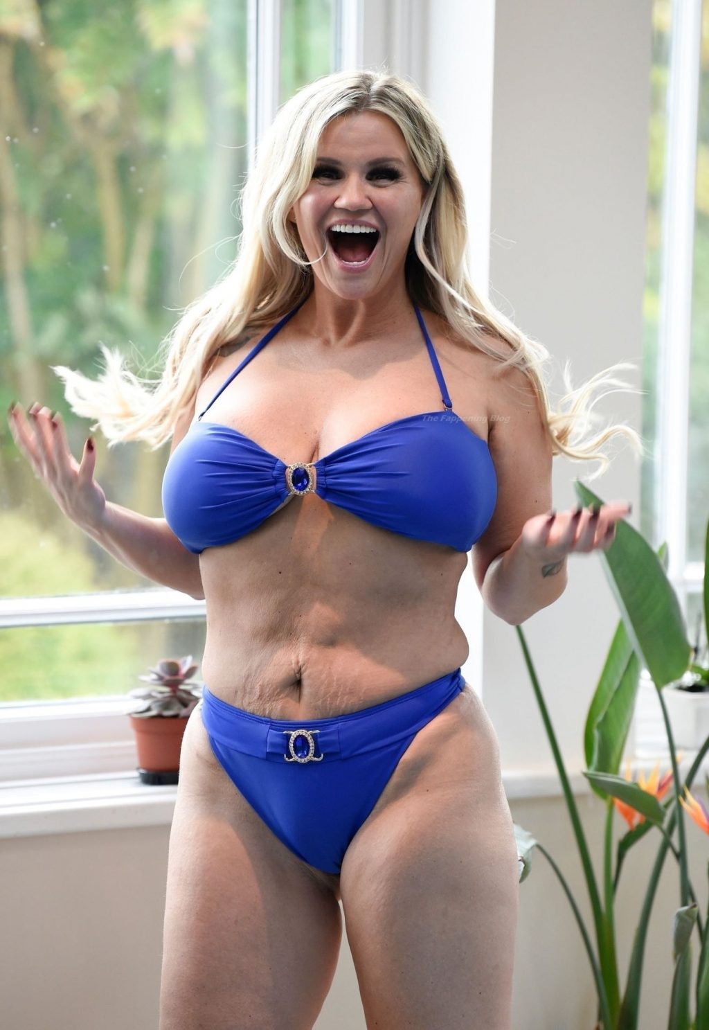 Kerry Katona Shows Off Her Amazing Weight Loss For a Stunning Bikini Photoshoot (56 Photos)