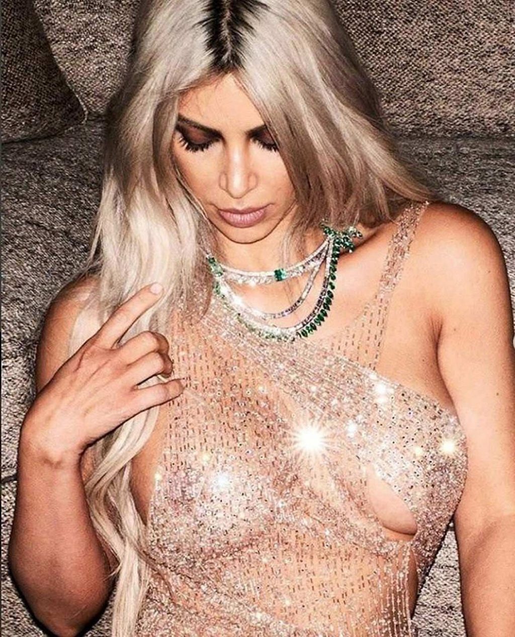 Kim Kardashian Nude And Sexy (183 Photos &amp; Videos + Sex Tape – Famous PORN in 2021)