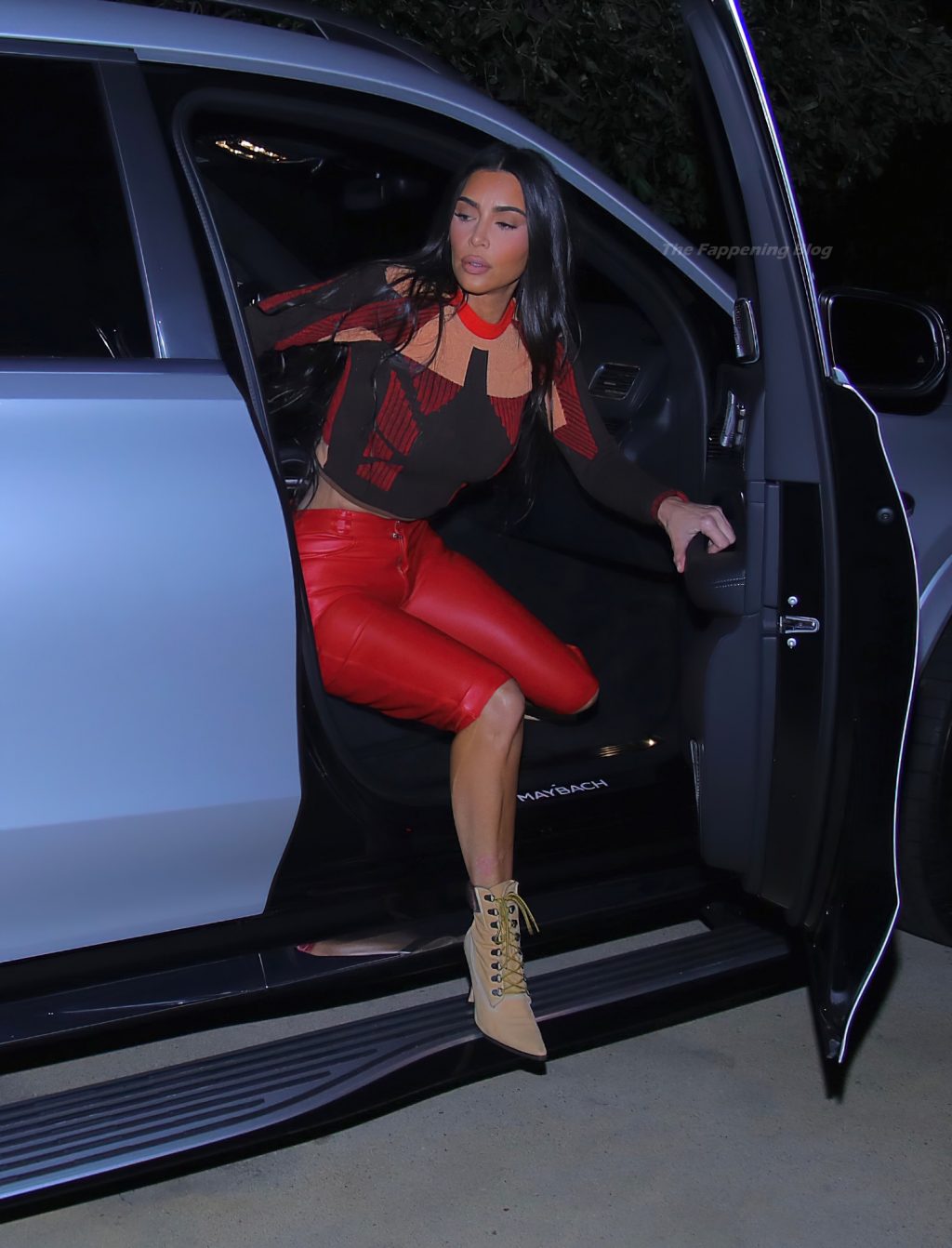 Kim Kardashian Leaves a Friend’s House in WeHo (21 Photos)