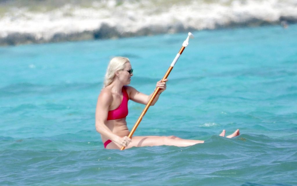 Lindsey Vonn Looks Incredible in a Bright Red Bikini as She Takes a Paddle Board For a Ride (73 Photos)