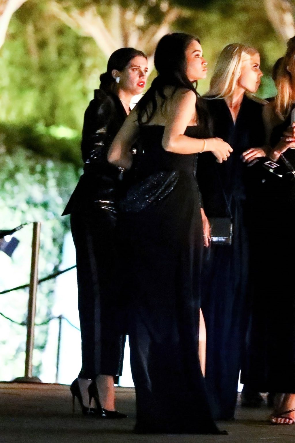 Sara Sampaio &amp; Shanina Shaik Leave a Night of Partying at the Oscars Afterparty (37 Photos)