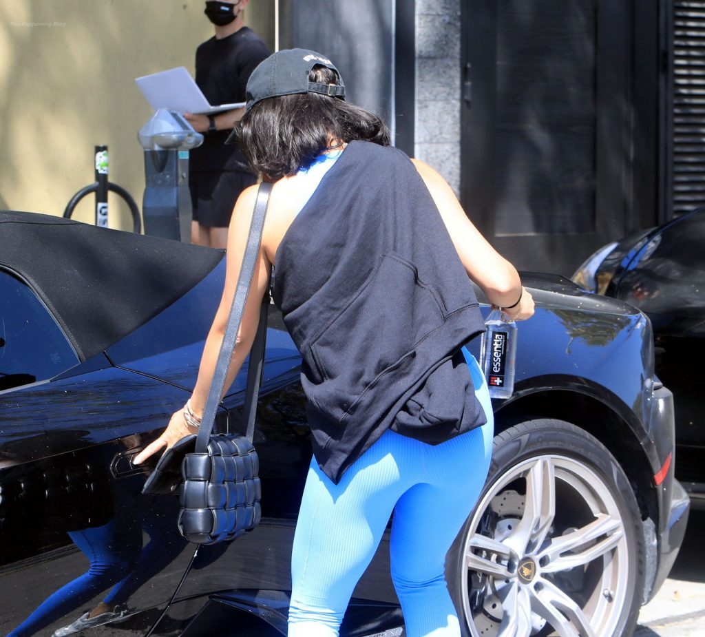 Vanessa Hudgens is Seen Leaving the Gym in West Hollywood (111 Photos)