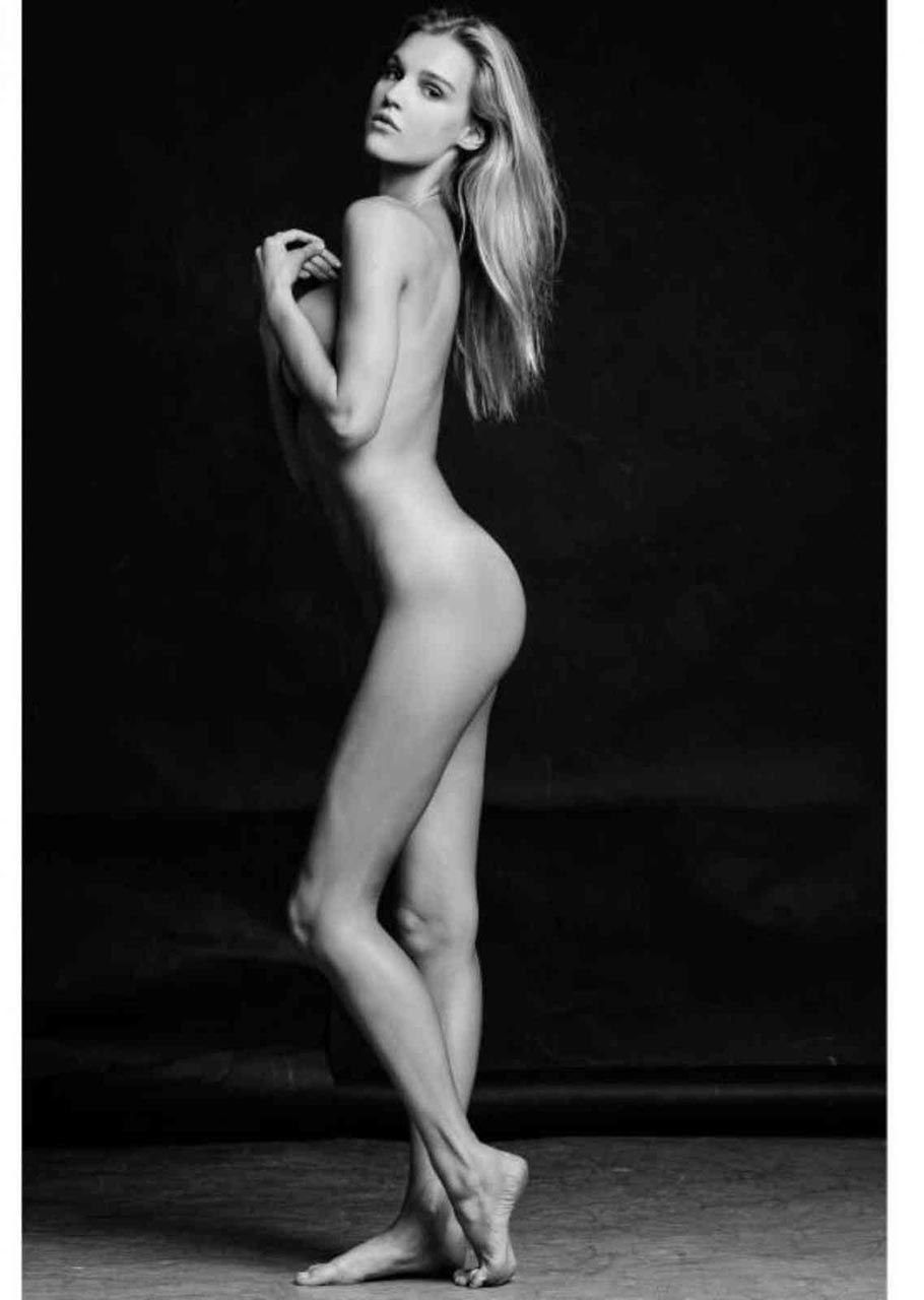 Joy nude hг©lгёne Alyssa Arce