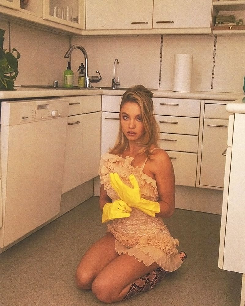 Sydney Sweeney Nude ‘LEAKED’ And Sexy (154 Pics + Sex Tape &amp; Naked Scenes)