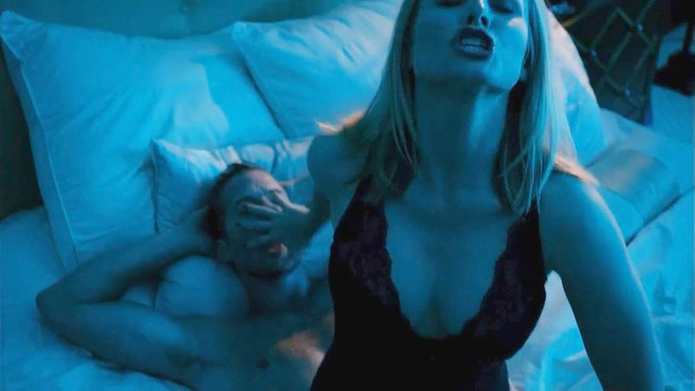 Kristen Bell Nude &amp; Sexy (123 Photos + Sex Scenes Compilation)