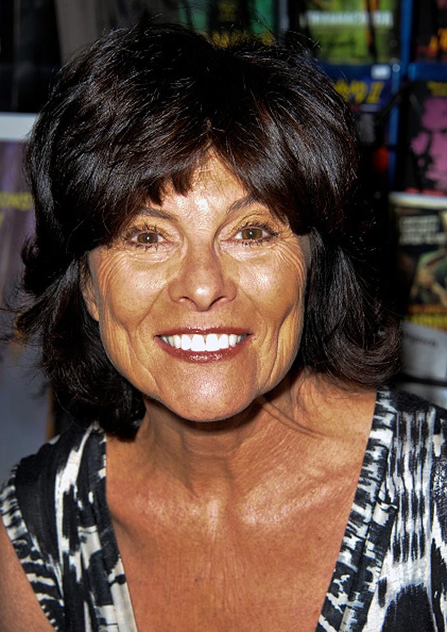 Adrienne Barbeau Nude &amp; Sexy (115 Photos + Sex Scenes)