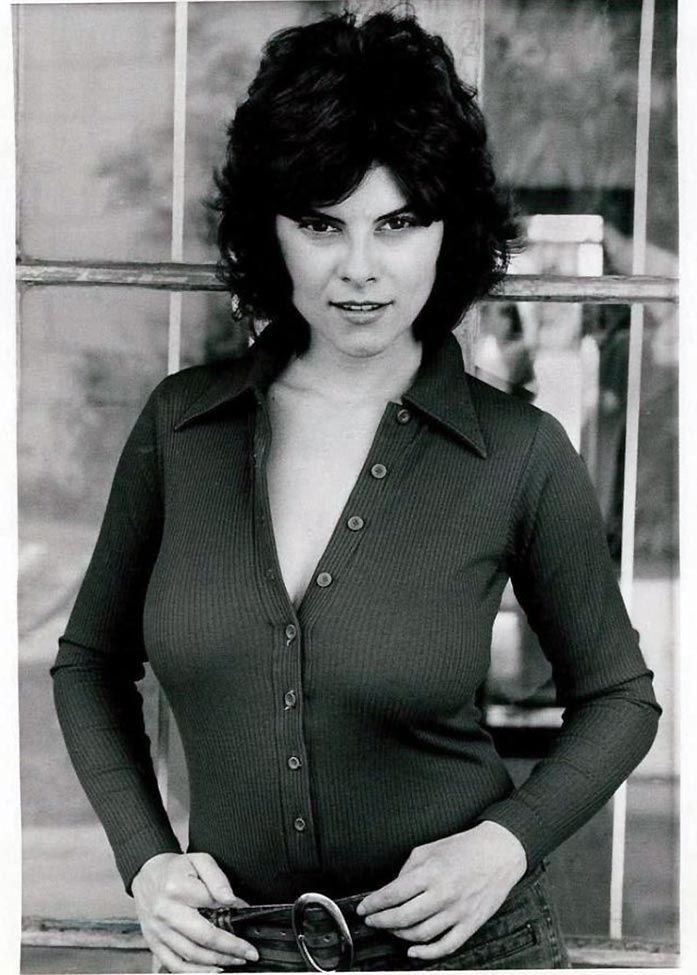 Adrienne Barbeau Nude &amp; Sexy (115 Photos + Sex Scenes)