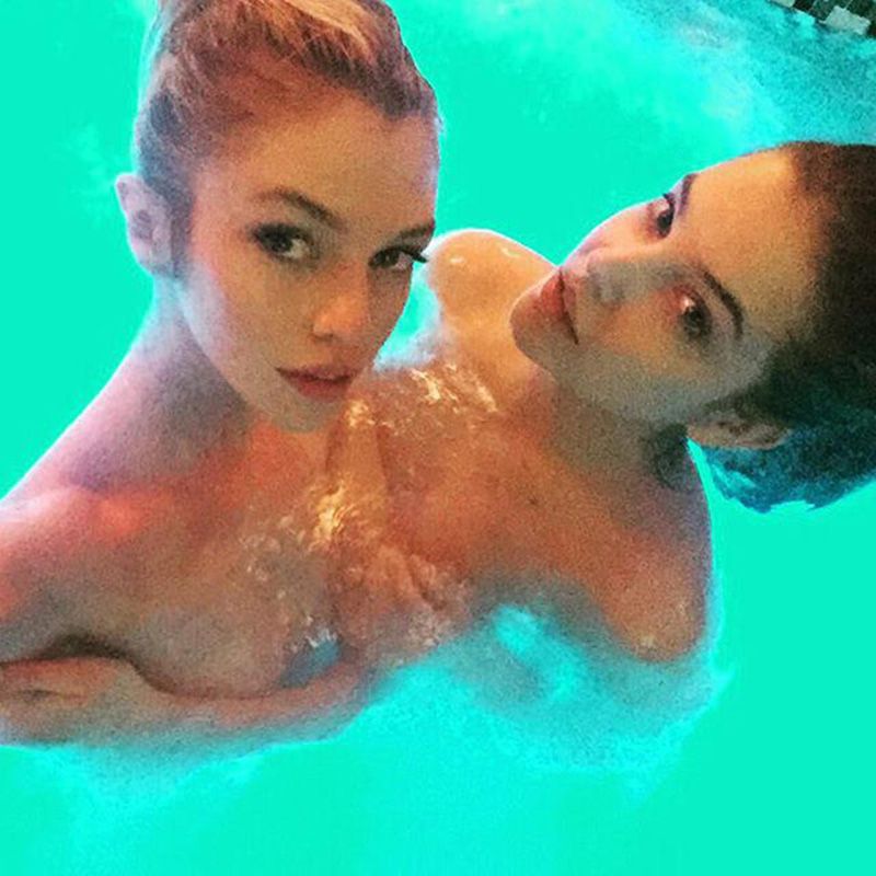 Stella Maxwell Nude LEAKED The Fappening &amp; Sexy – Part 1 (157 Photos &amp; Possible Sex Tape Porn Video)