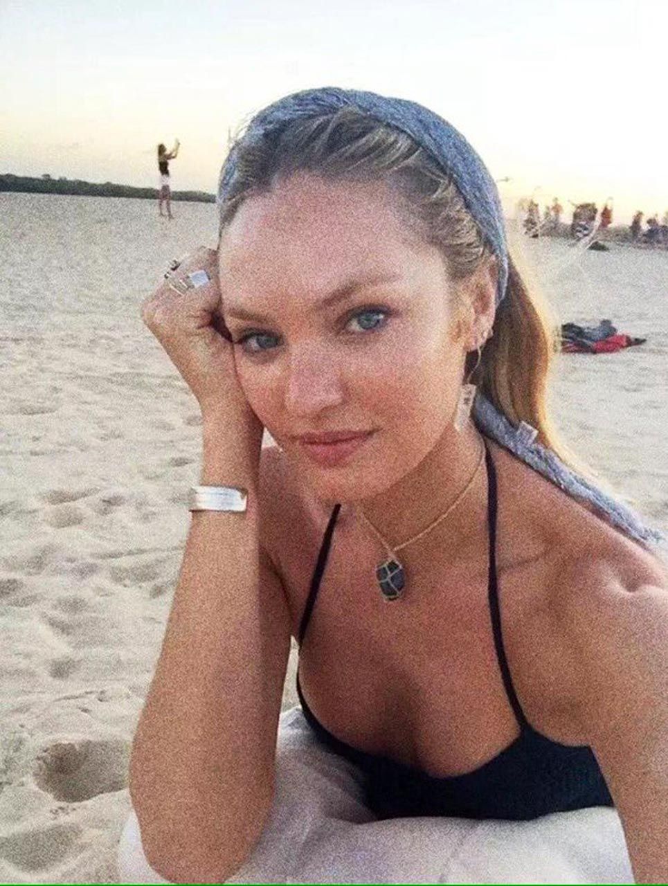 Candice Swanepoel Nude LEAKED The Fappening &amp; Sexy (154 Photos + Possible Porn Video) [Updated]