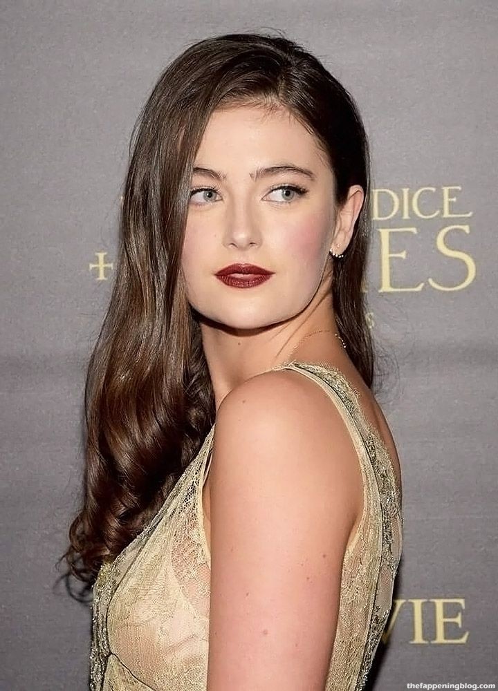 Millie Brady NUDE, Topless &amp; Sexy Compilation (74 Photos + Sex Video Scenes) [Updated]