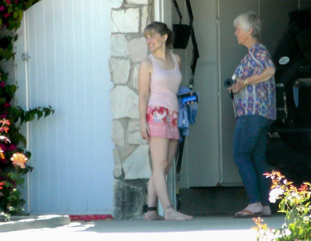 Allison Mack is Seen for the First Time Since Her Sentencing Date Was Announced For Her Involvement With NXIVM Cult (48 Photos)