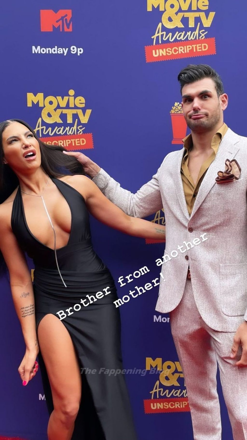 Amanza Smith Shows Off Her Tits at the 2021 MTV Movie &amp; TV Awards (8 Photos + Video)