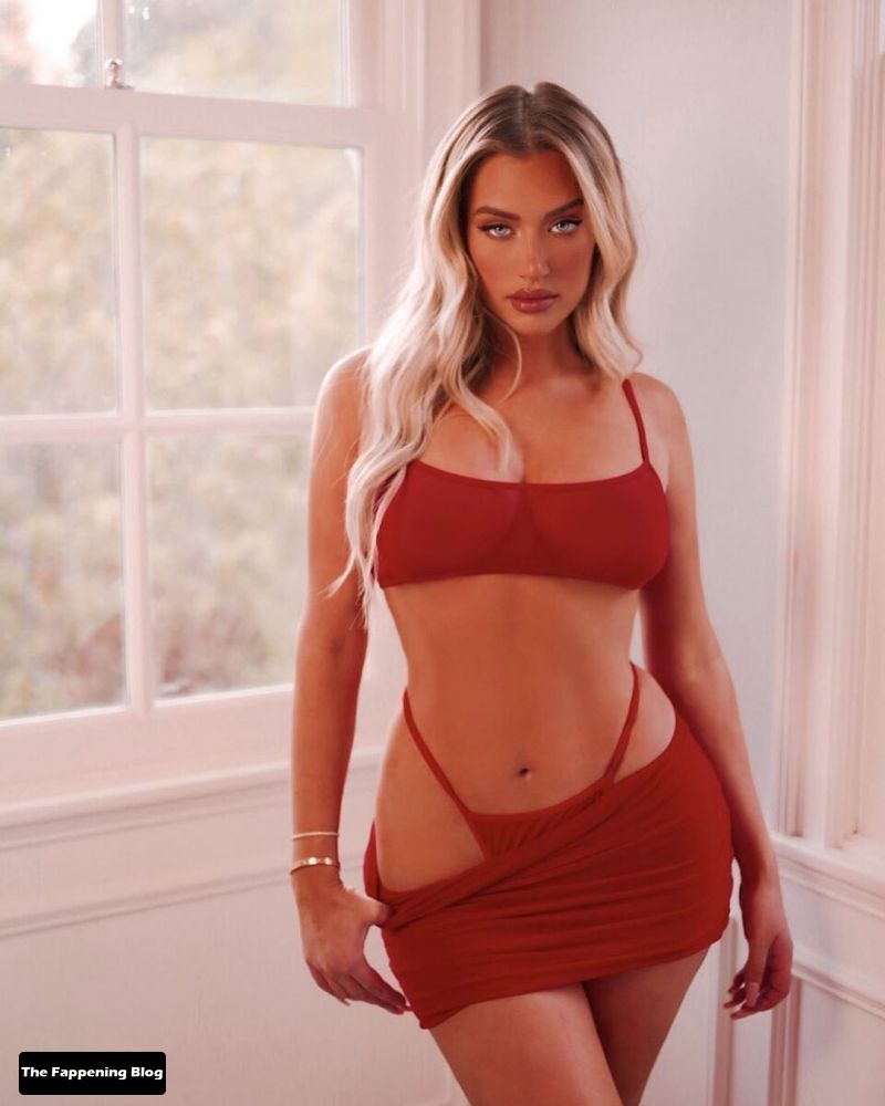 Karanikolaou nudes anastasia Kylie Jenner