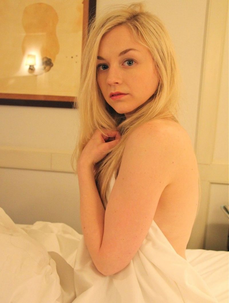 Emily Kinney Nude Collection (95 Sexy &amp; Leaked Photos, Porn and Sex Scenes)