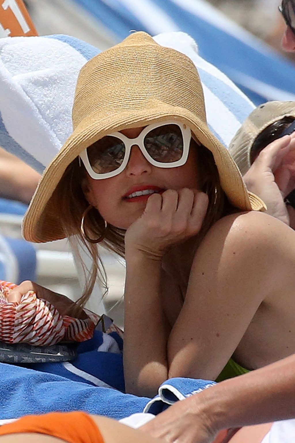 Giada De Laurentiis Relaxes with Shane Farley on the Beach in Miami (28 Photos)
