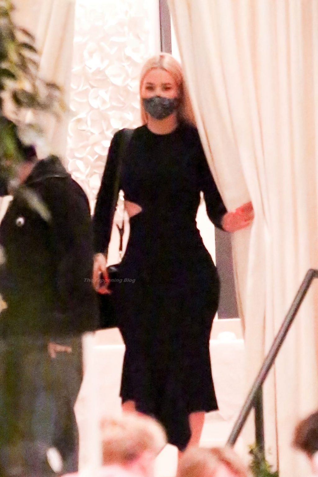 Iggy Azalea Attempts to Hide From Paps While Leaving Dinner with a Friend (41 Photos)