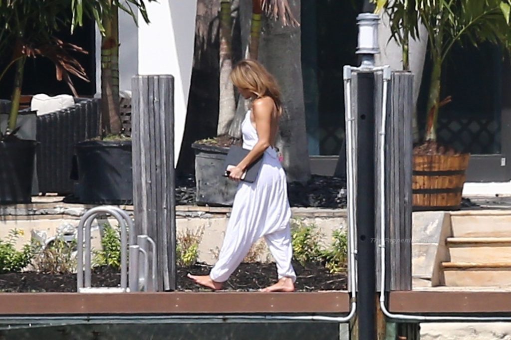 JLo Puts Her Mind and Body at Ease With a Stretch at The Waterfront in Miami (40 Photos)